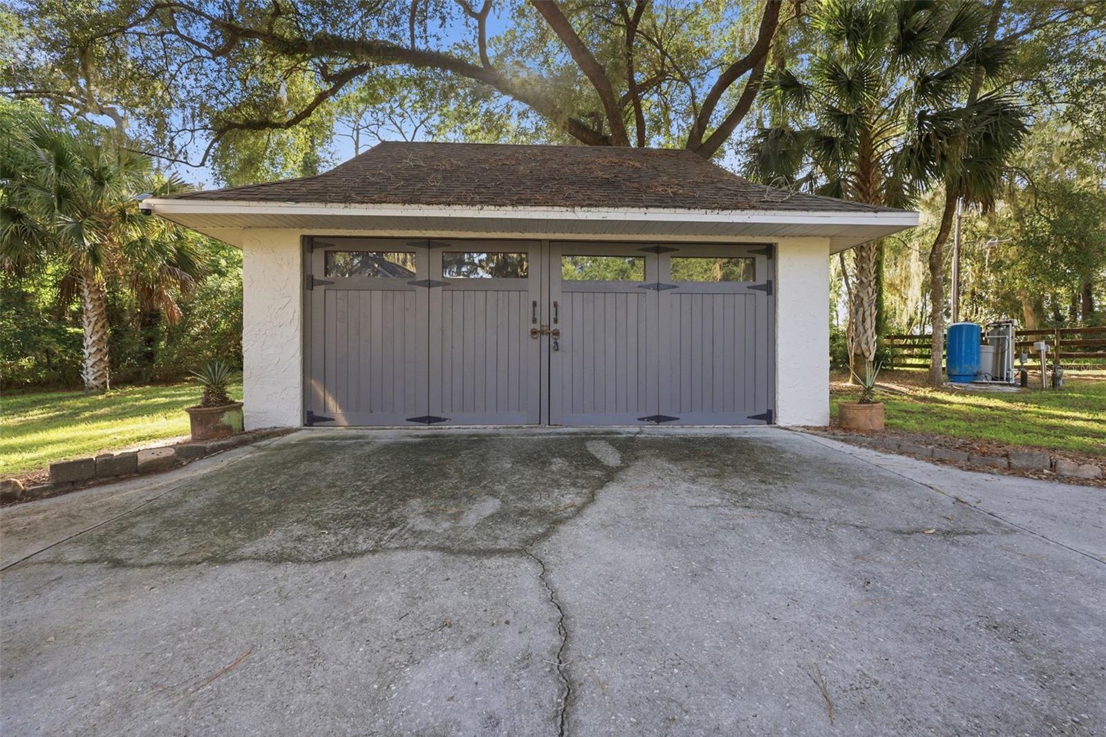 19832 W Eldorado Dr, Eustis, FL 32736 photo