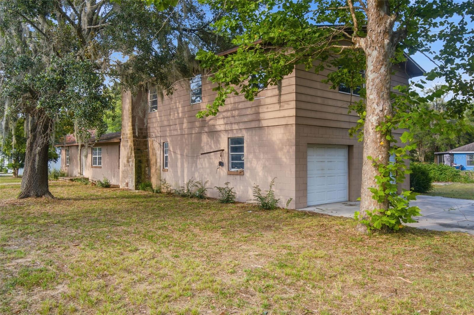 2805 NE 24 Ct, Ocala, FL 34470 photo