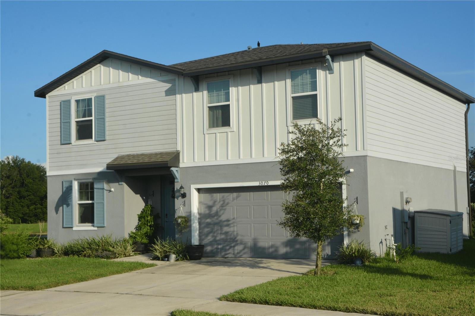3070 Forrest Plum Ct, Zephyrhills, FL 33540 photo