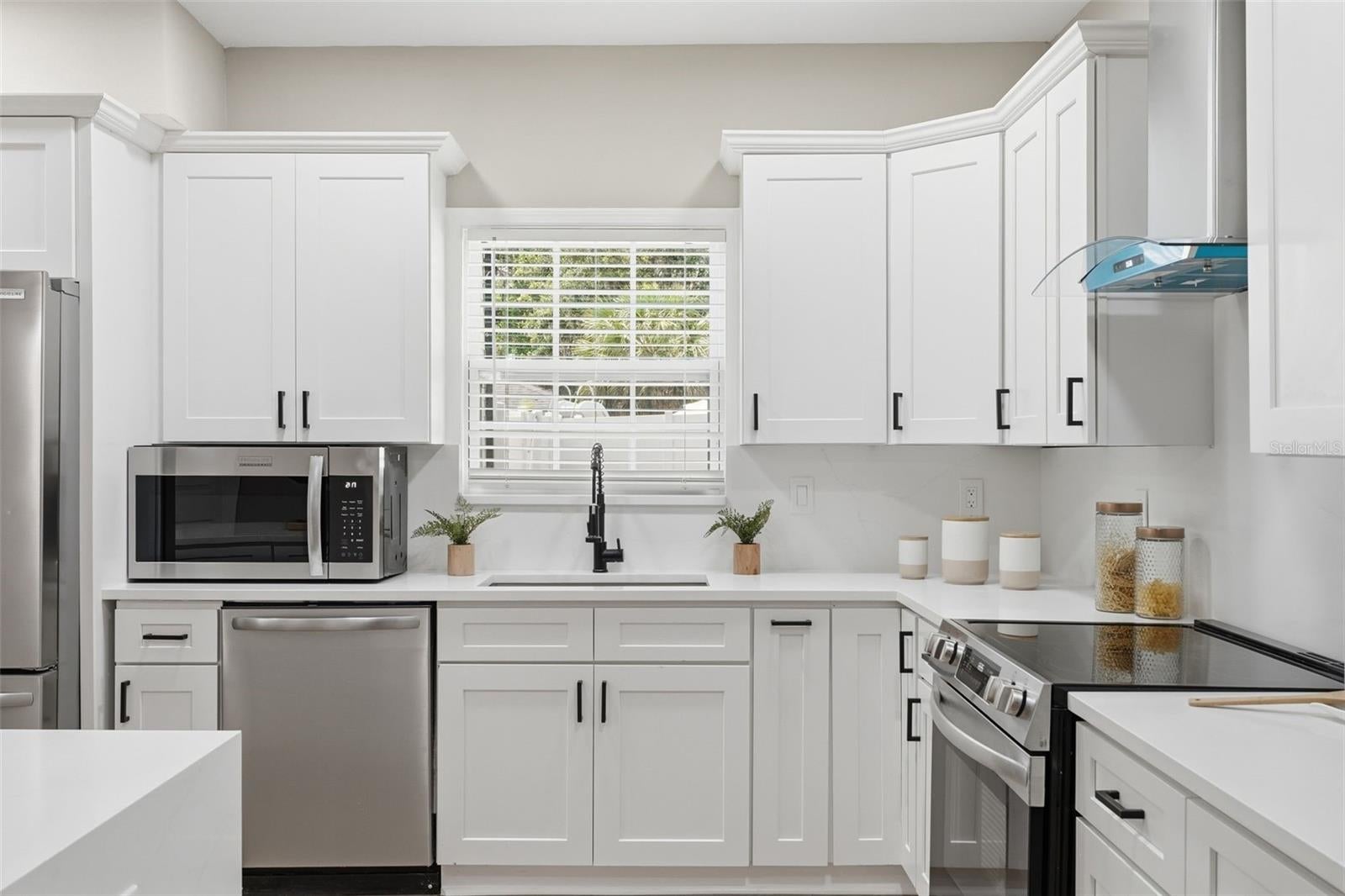 15 E Laurel St, Apopka, FL 32703 photo