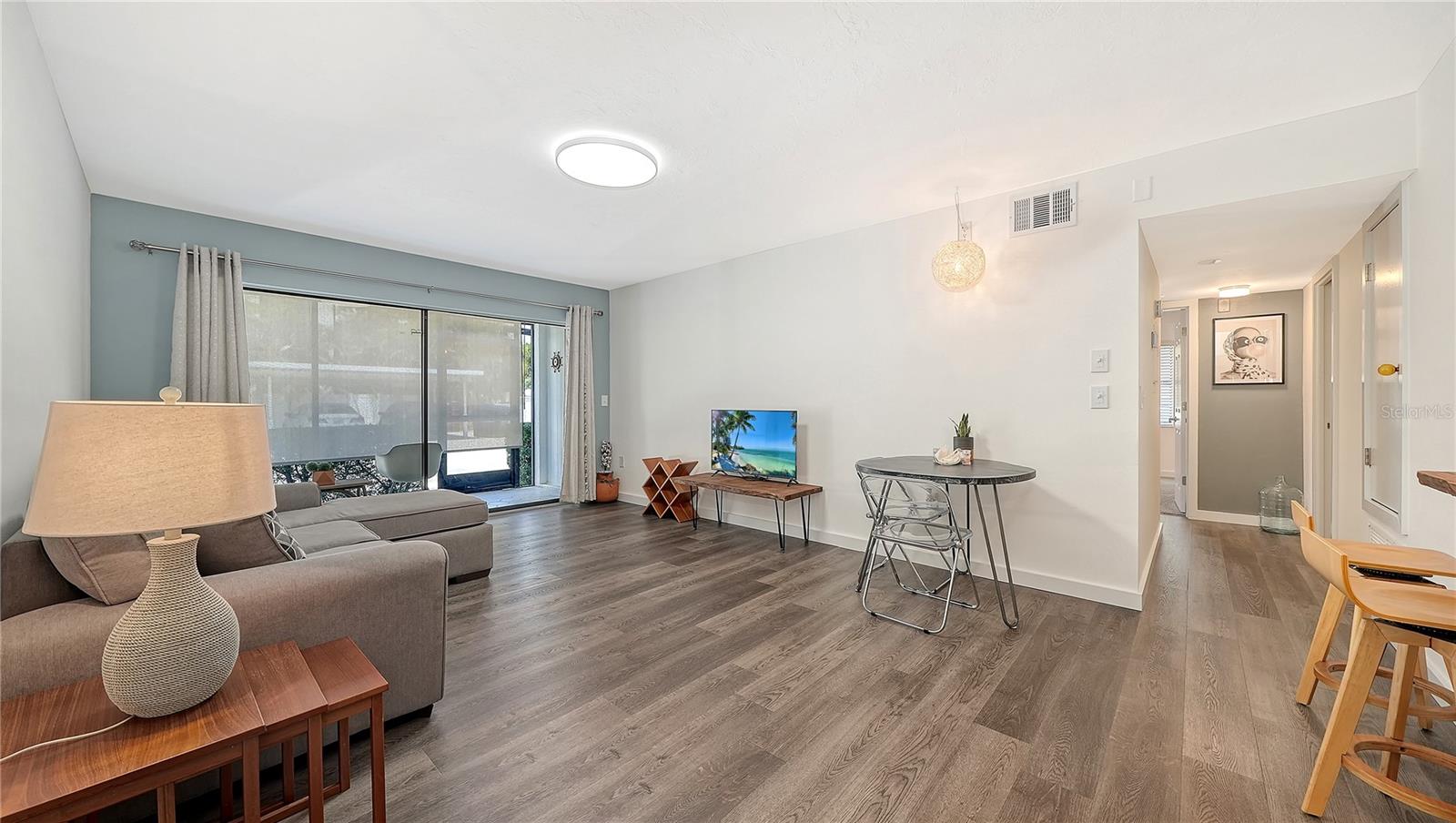 631 N Orange Ave #108, Sarasota, FL 34236 photo