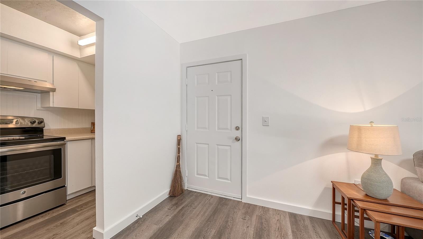 631 N Orange Ave #108, Sarasota, FL 34236 photo
