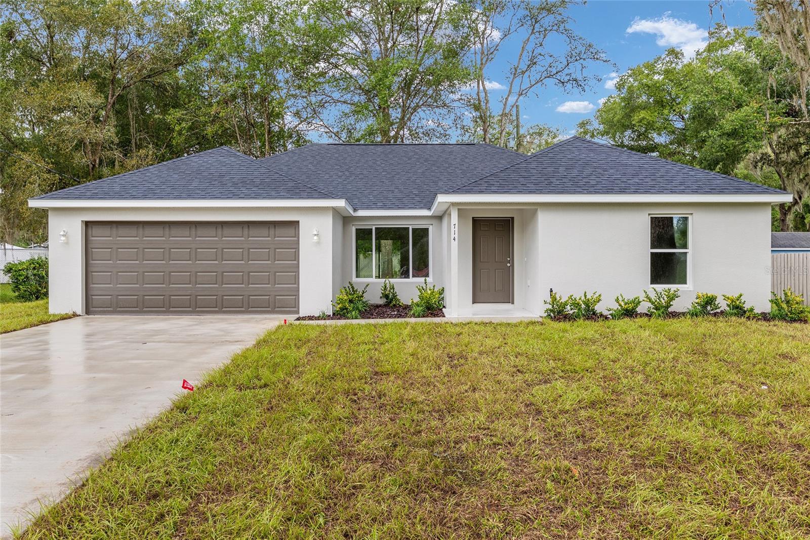 6349 SW 153 Lane Rd, Ocala, FL 34473 photo