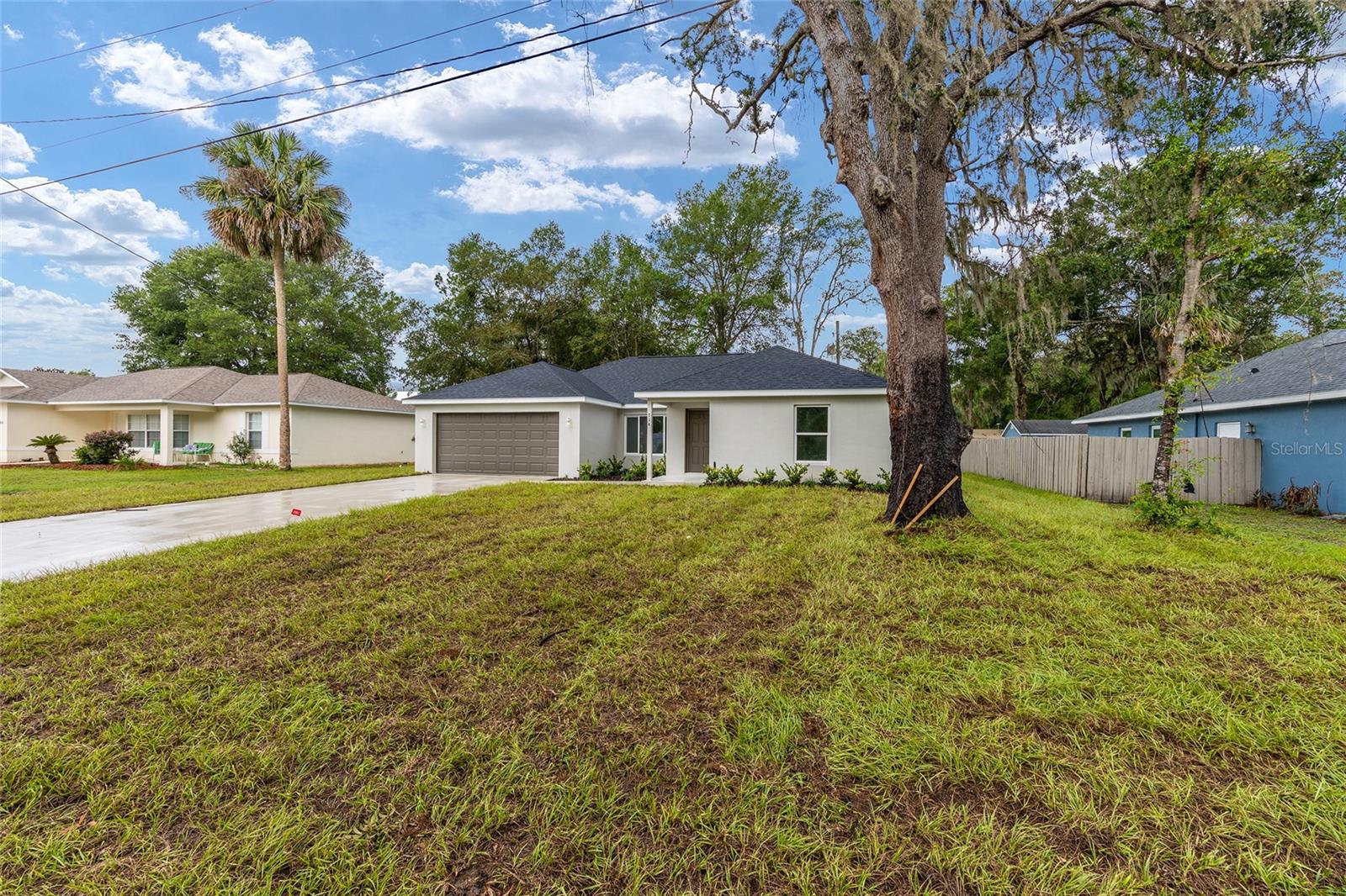 6349 SW 153 Lane Rd, Ocala, FL 34473 photo