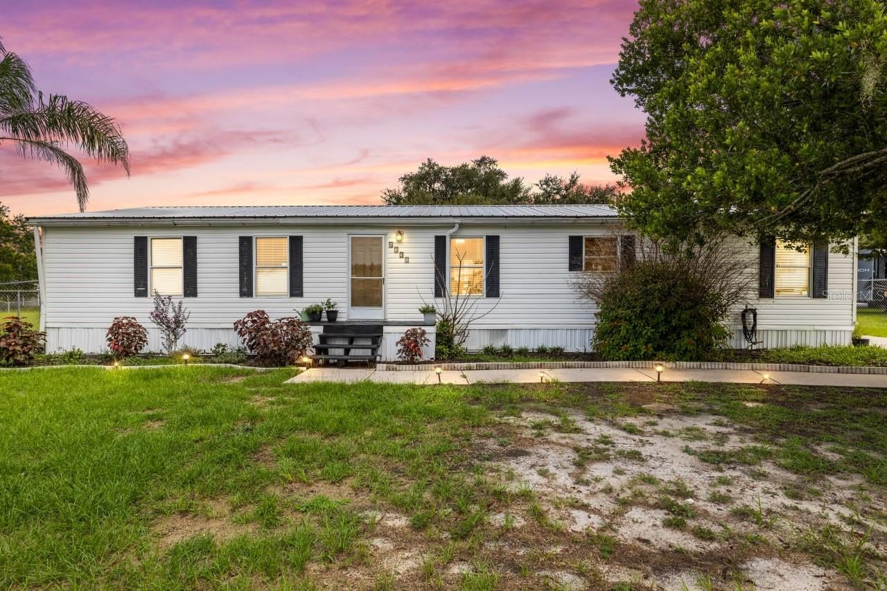 4332 Upper Meadow Rd, Mulberry, FL 33860