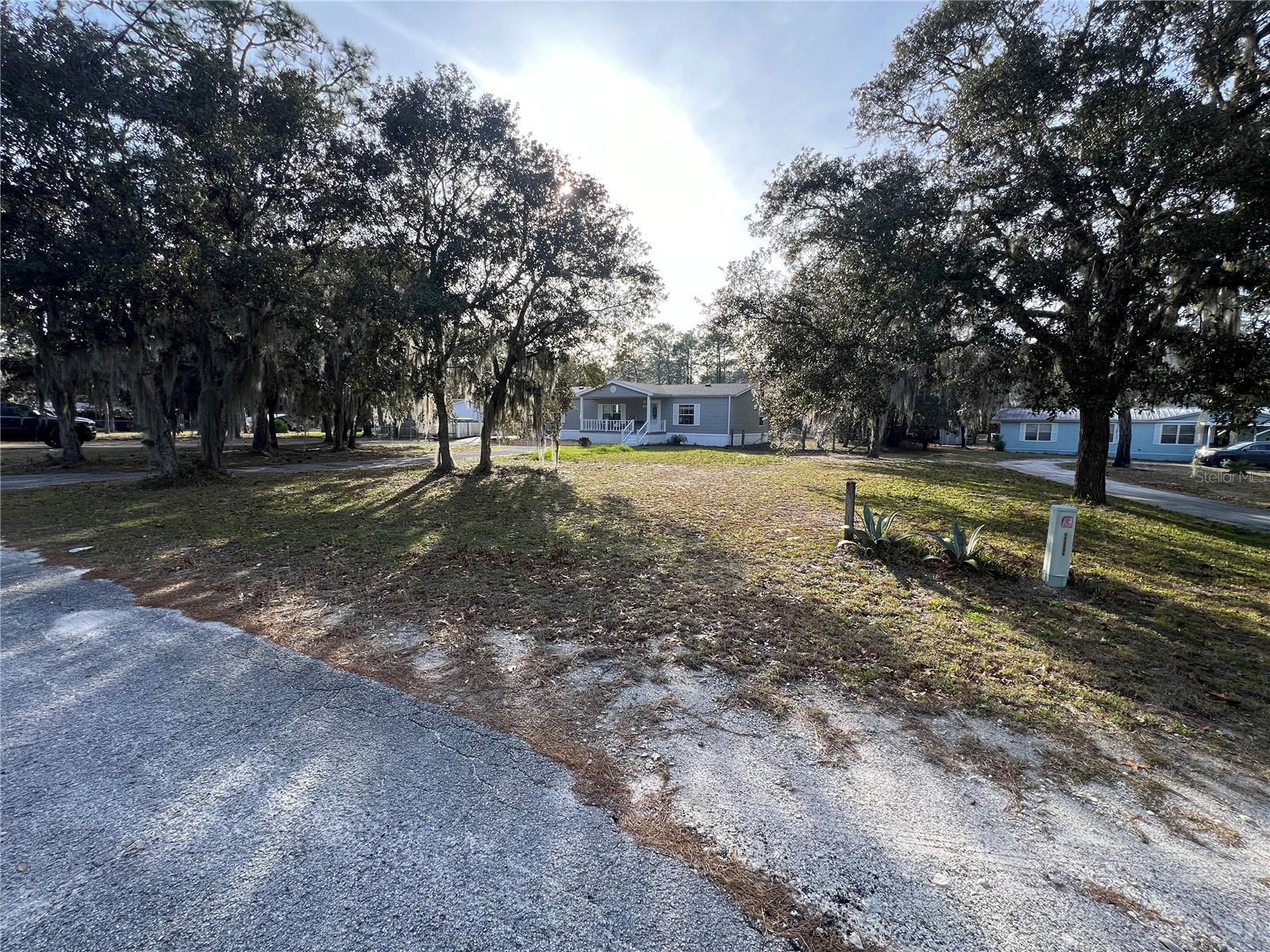 2042 S Sunwood Pt, Homosassa, FL 34448 photo