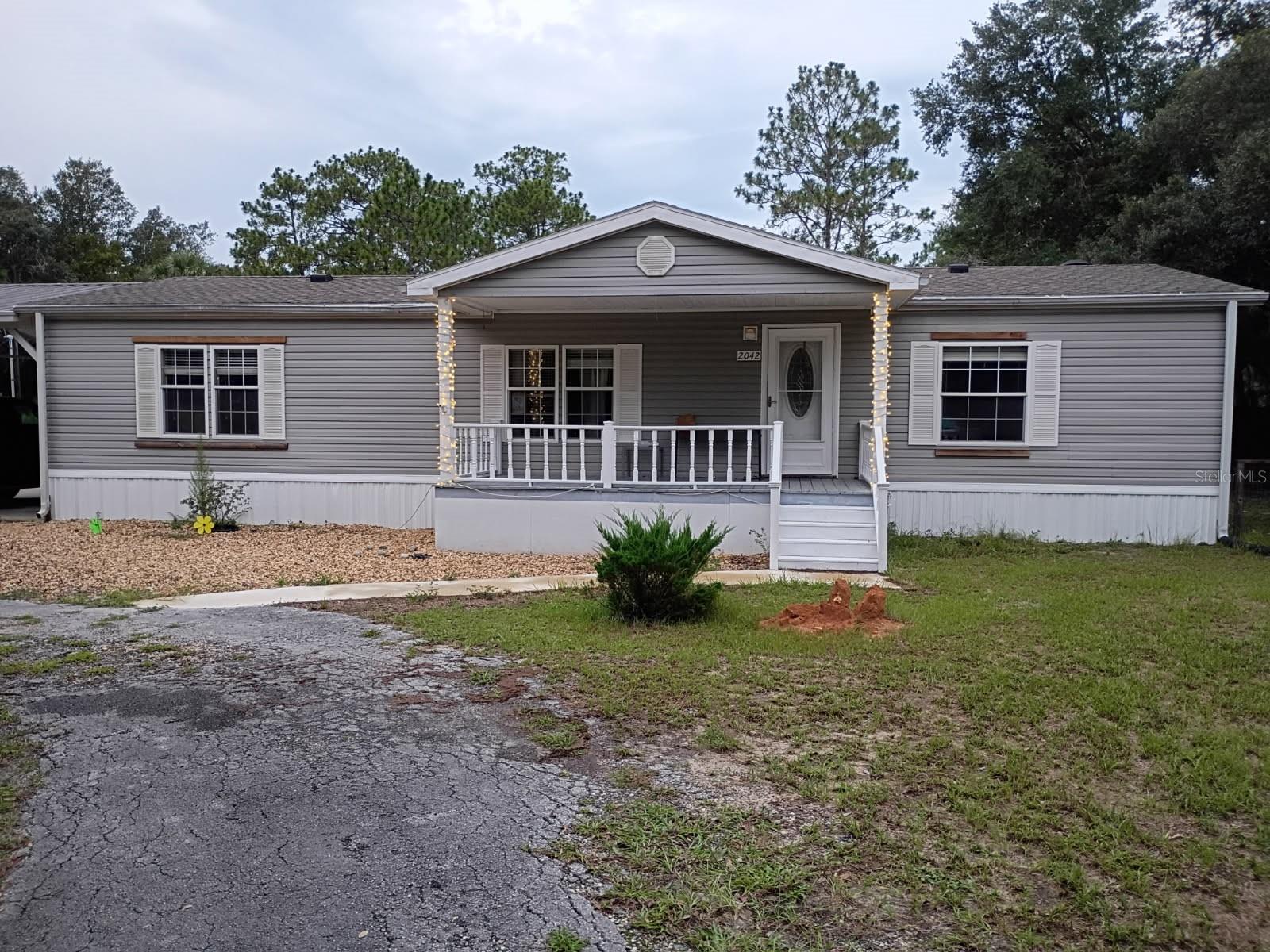 2042 Sunwood Pt, Homosassa, FL 34448