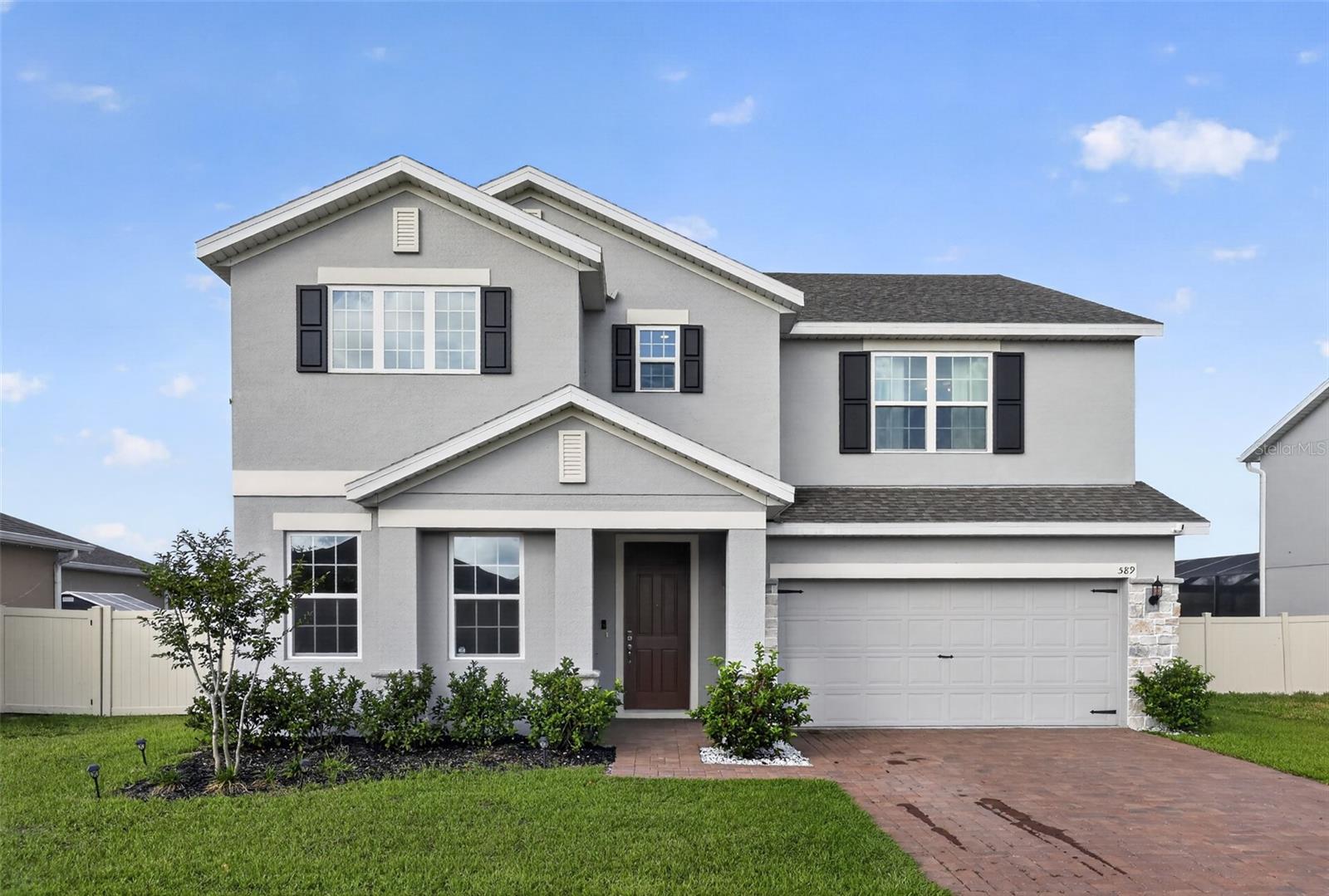 589 Jupiter Beach Rd, Groveland, FL 34736