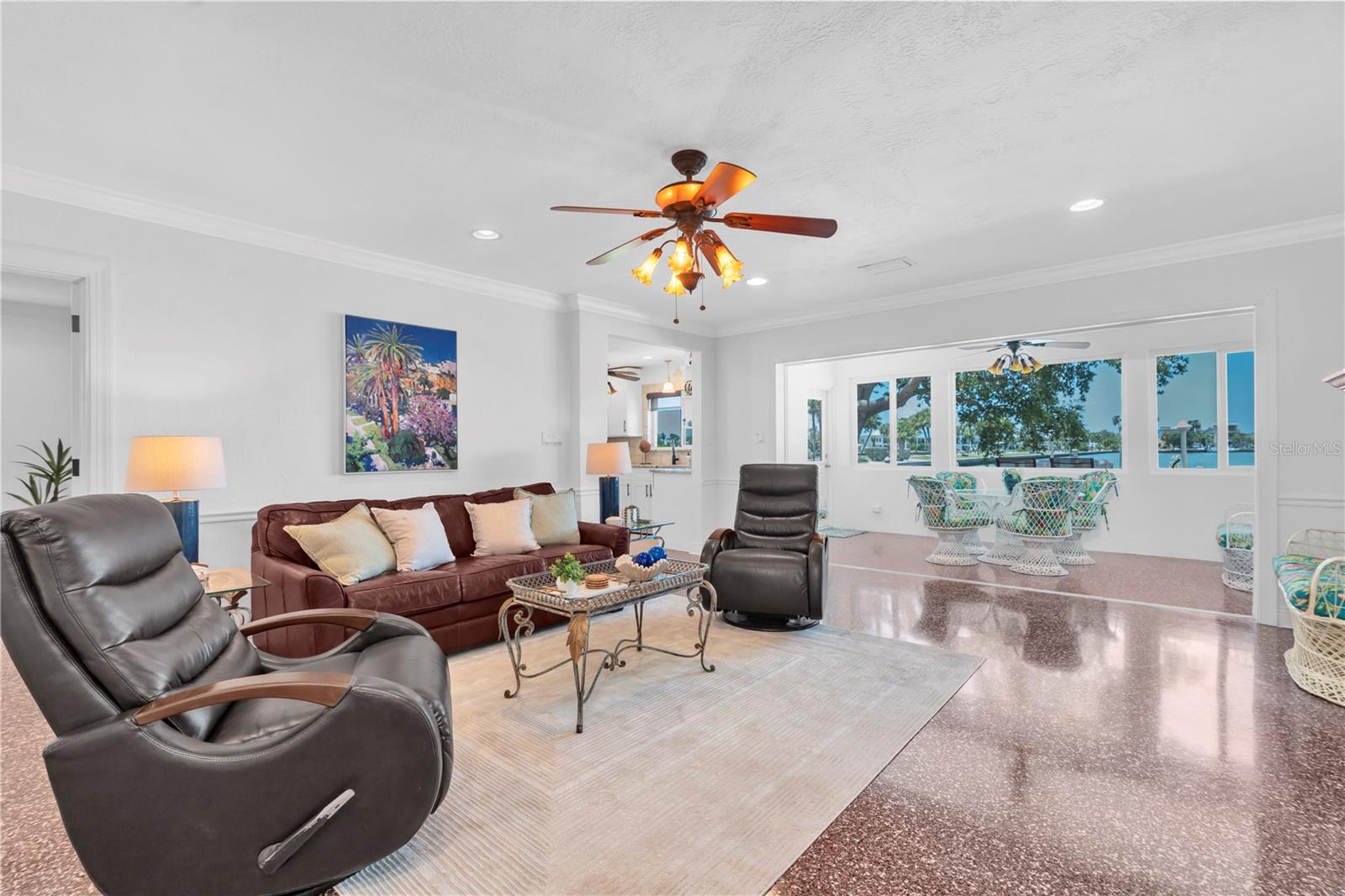 16102 4 St, Redington Beach, FL 33708 photo
