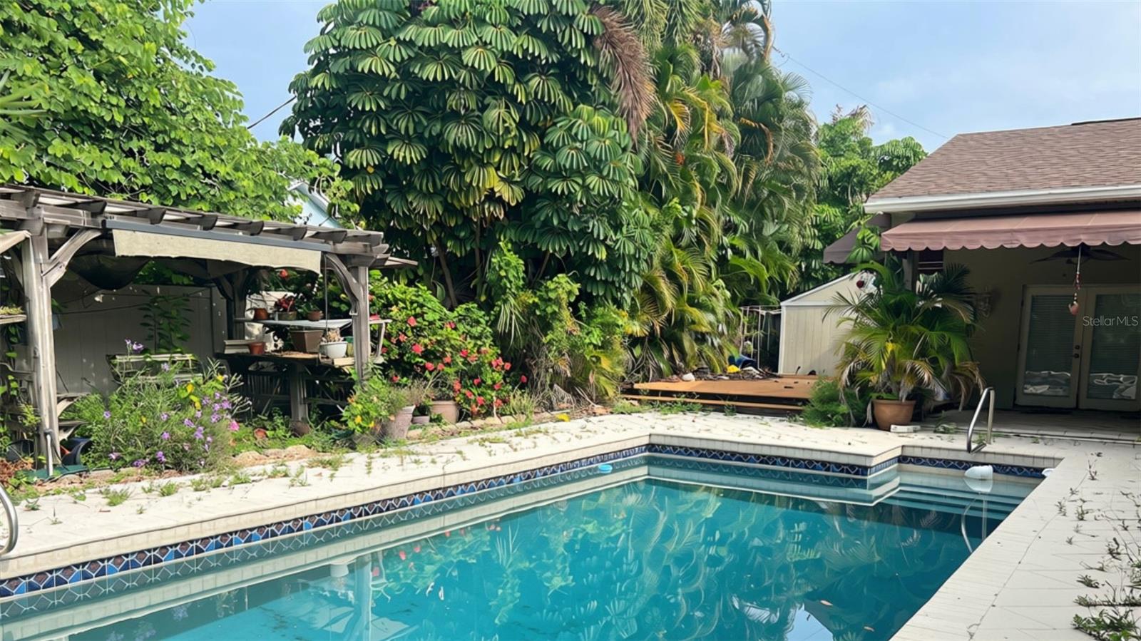 410 Erie Ave, Tampa, FL 33606 photo
