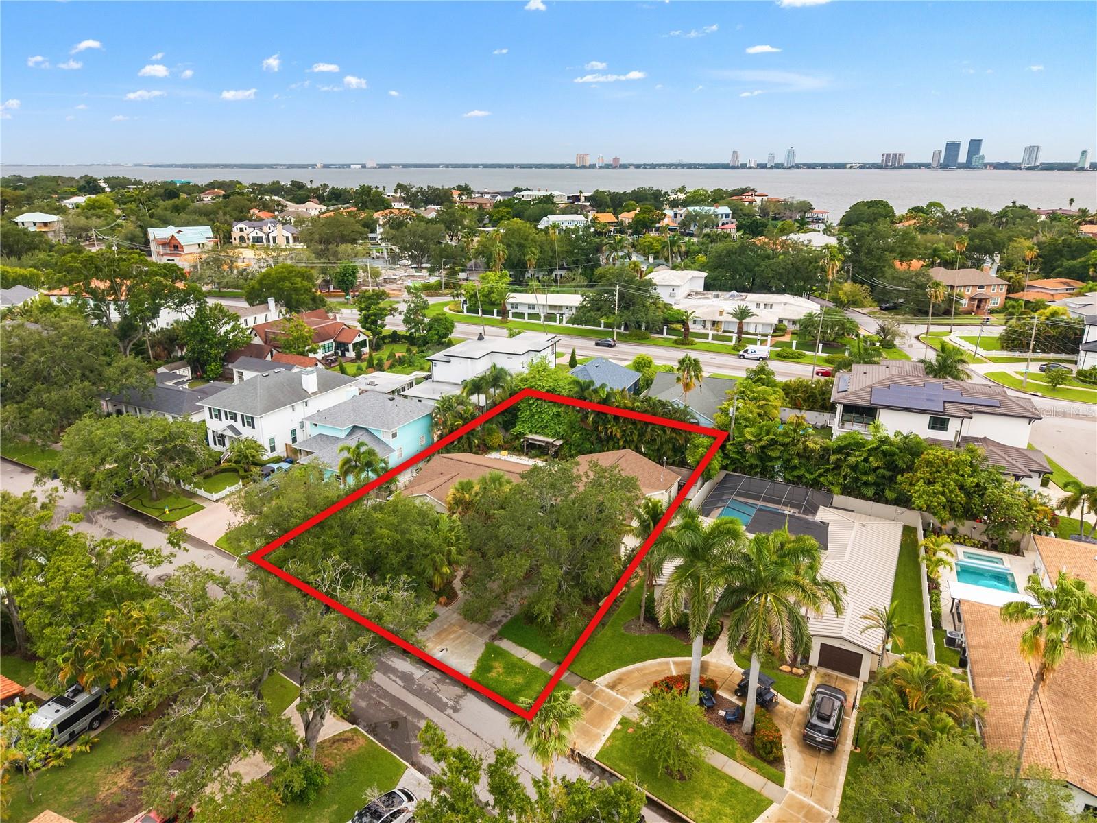 410 Erie Ave, Tampa, FL 33606
