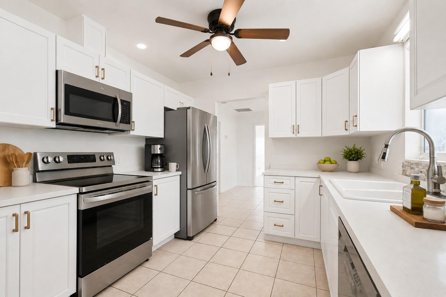 1532 Tilley Ave, Clearwater, FL 33756 photo