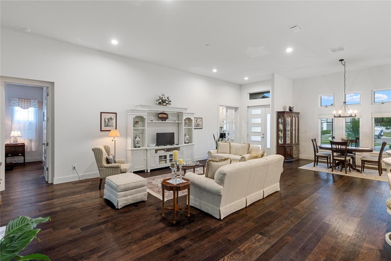 2217 Lake Sylvan Oaks Ct, Sanford, FL 32771 photo