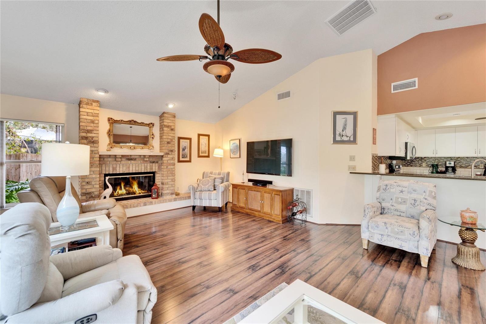 2913 Aston Ave, Plant City, FL 33566 photo