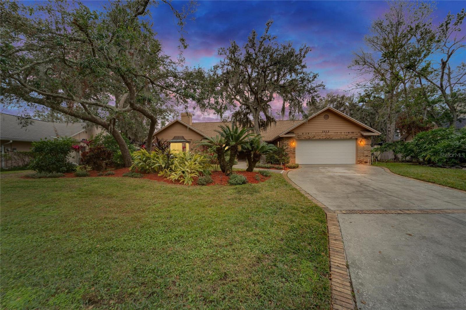 2913 Aston Ave, Plant City, FL 33566
