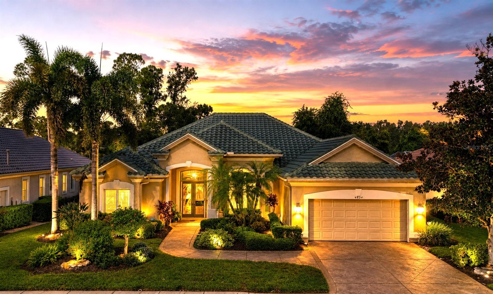 4834 88 St, Bradenton, FL 34211