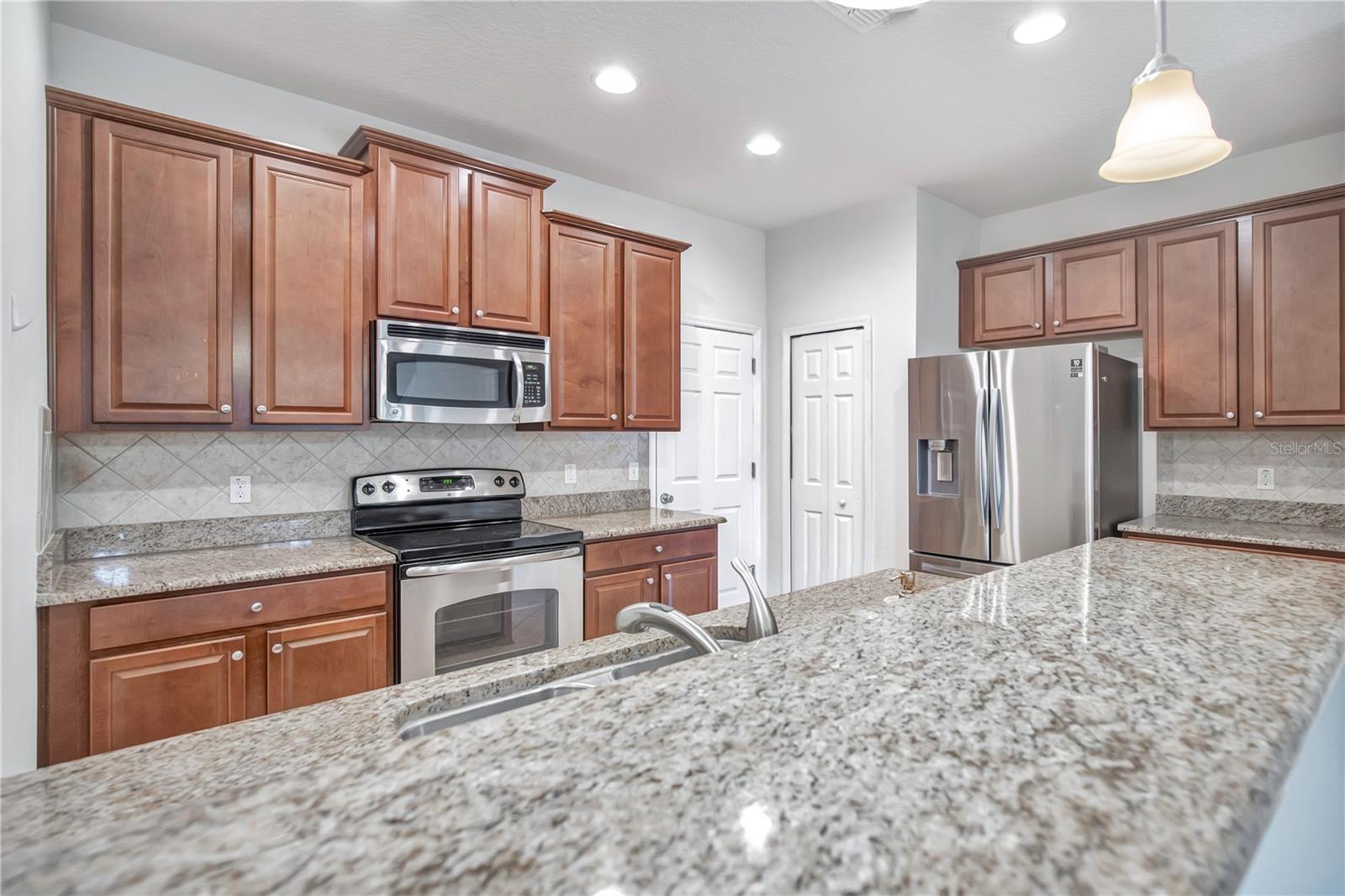 196 Windflower Way, Oviedo, FL 32765 photo