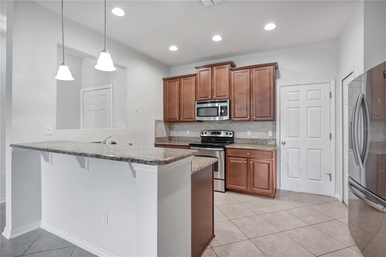 196 Windflower Way, Oviedo, FL 32765 photo