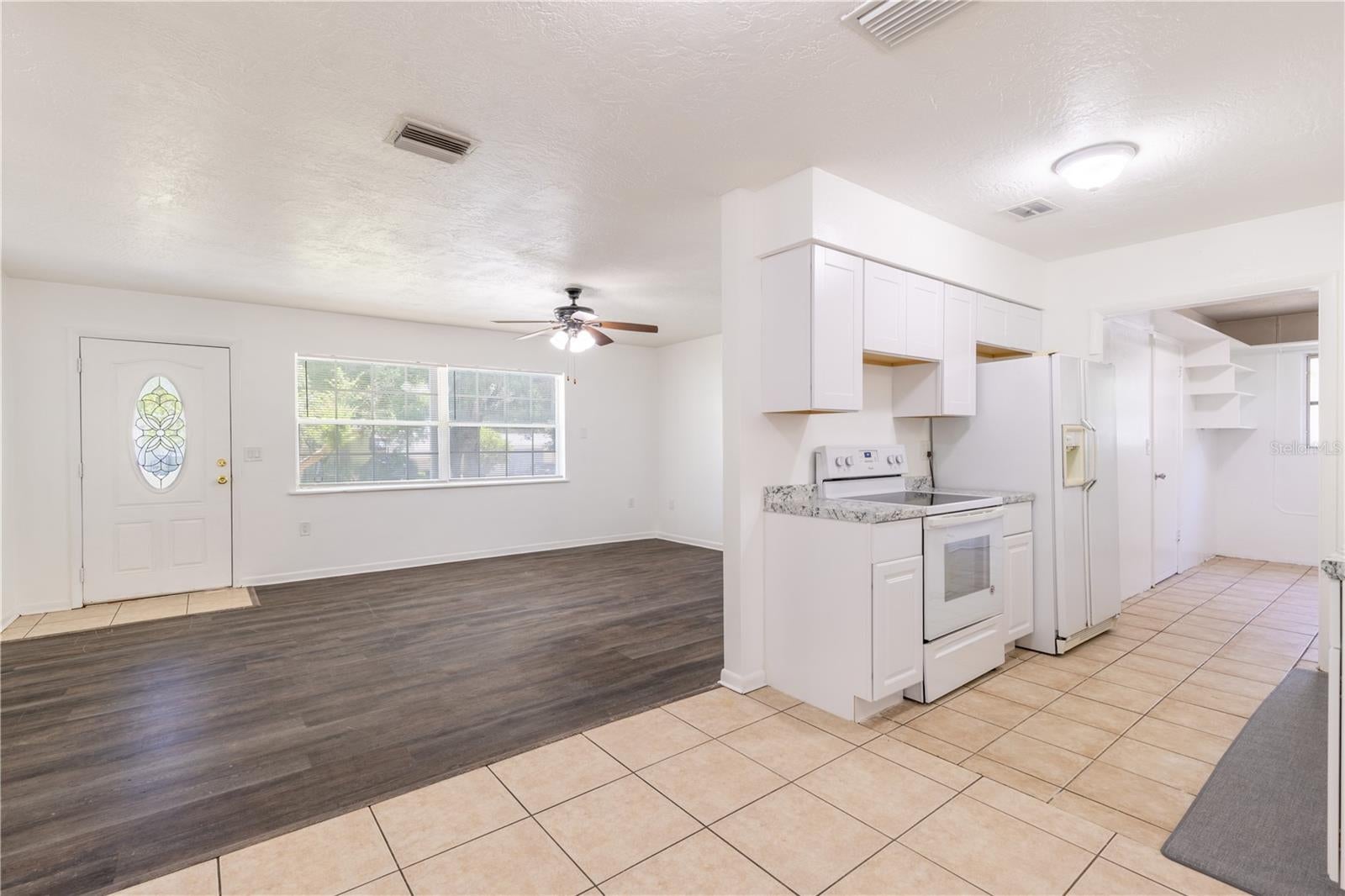 18 N Harrison St, Beverly Hills, FL 34465 photo