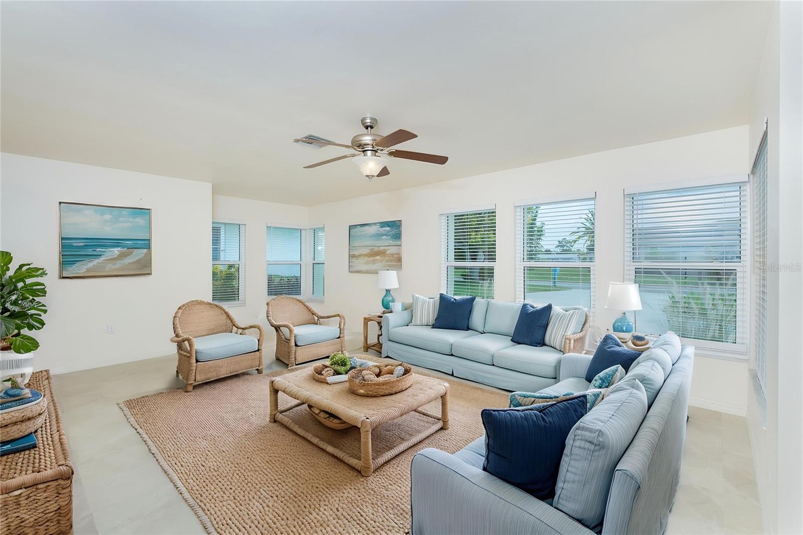 114 Caddy Rd, Rotonda West, FL 33947 photo
