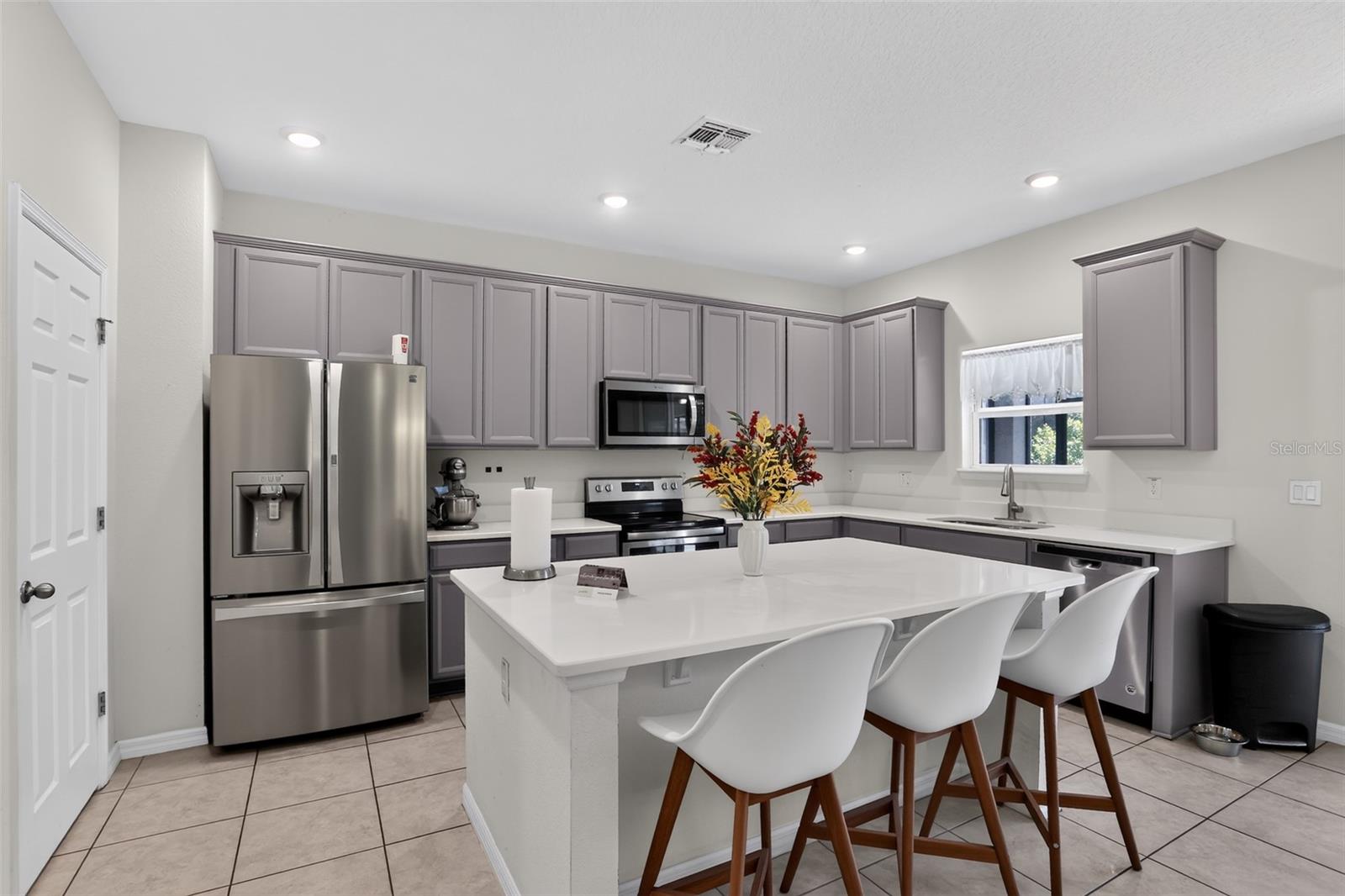 3145 Jade Tree Pt, Oviedo, FL 32765 photo