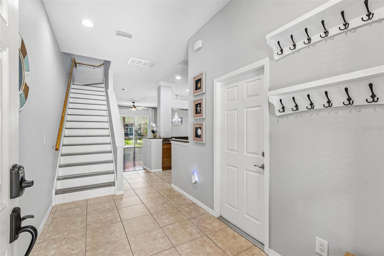 1455 Hidden Ct, Tarpon Springs, FL 34689 photo