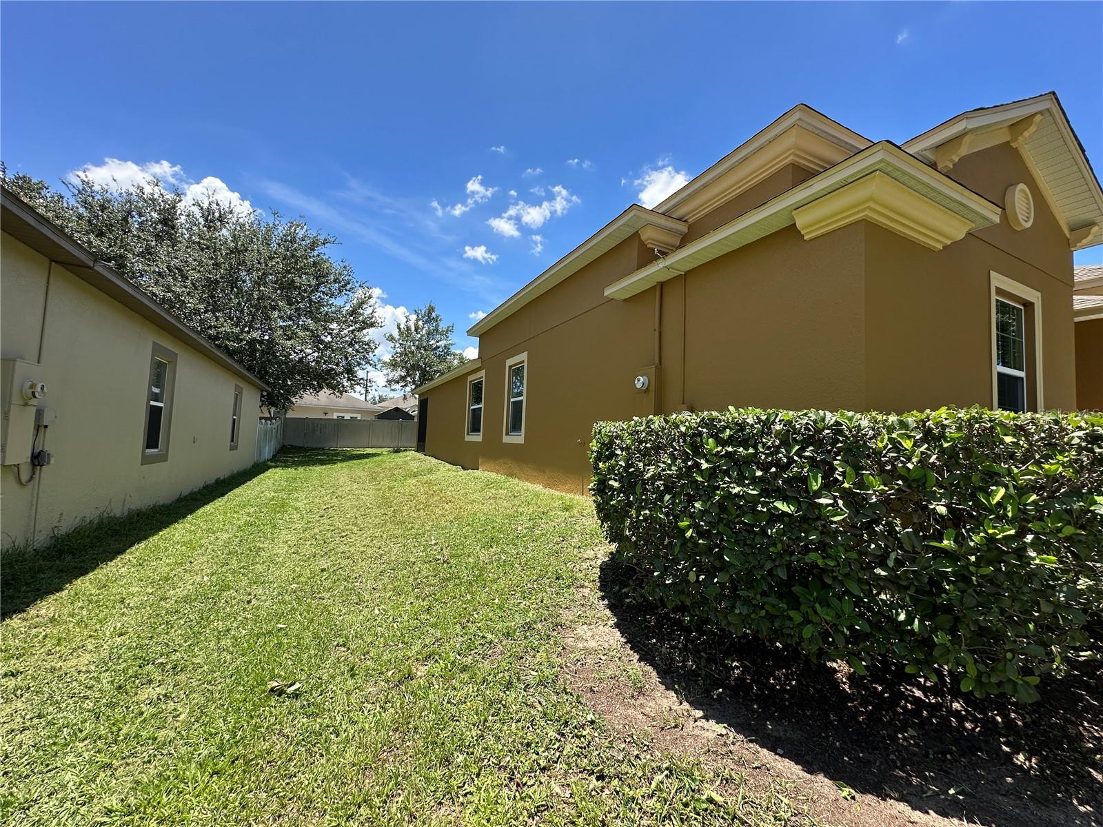 2115 Waseca Ln, Leesburg, FL 34748 photo