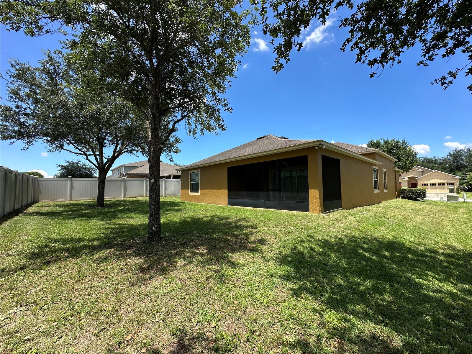 2115 Waseca Ln, Leesburg, FL 34748 photo