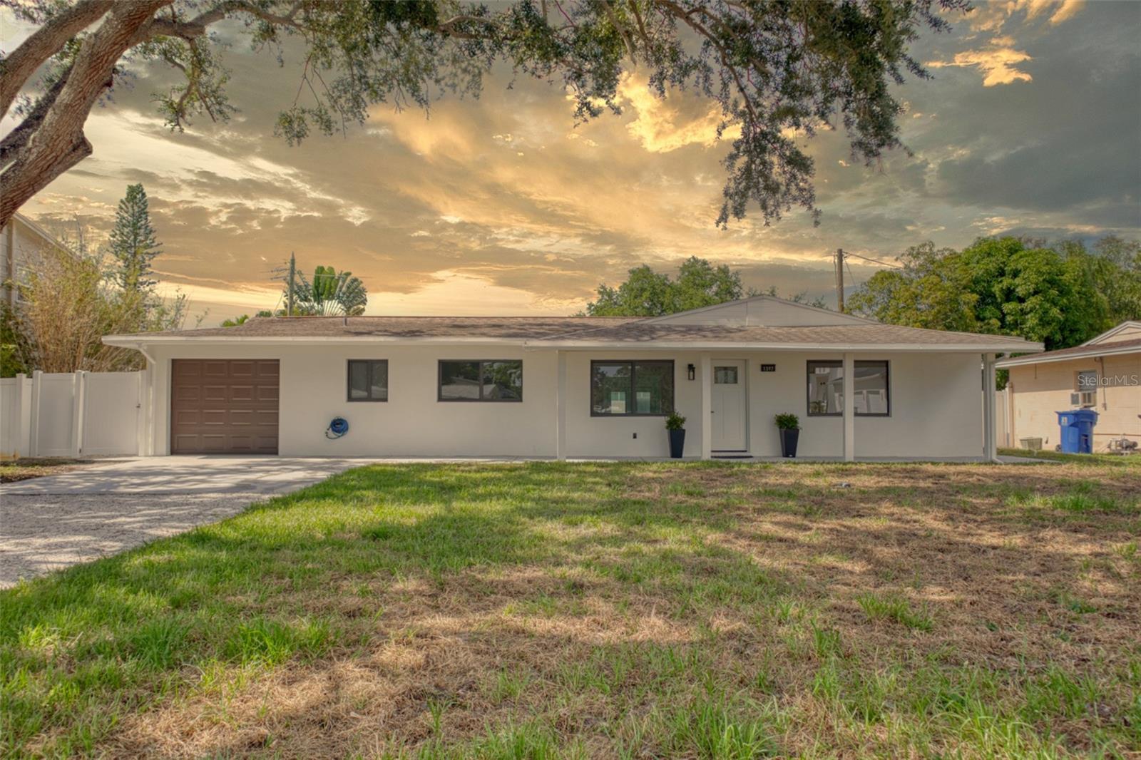 1397 83 Ave, Saint Petersburg, FL 33702