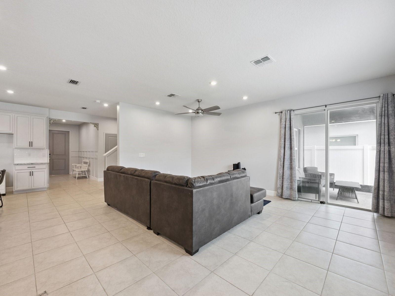 137 Lavenna Ave, Saint Cloud, FL 34771 photo