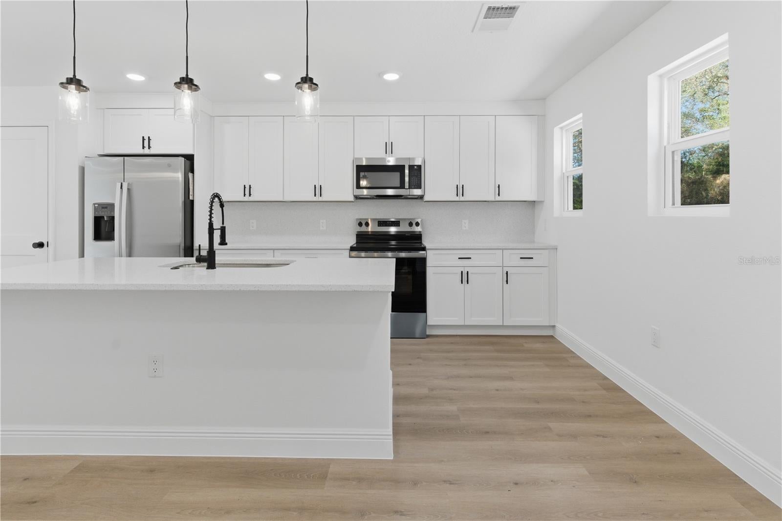 727 Clemson Dr, Altamonte Springs, FL 32714 photo
