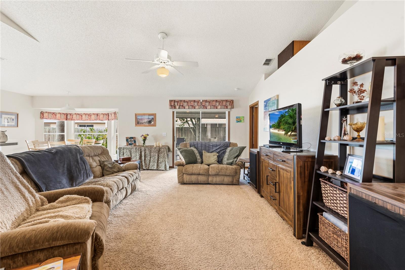 6937 42 Ct, Sarasota, FL 34243 photo