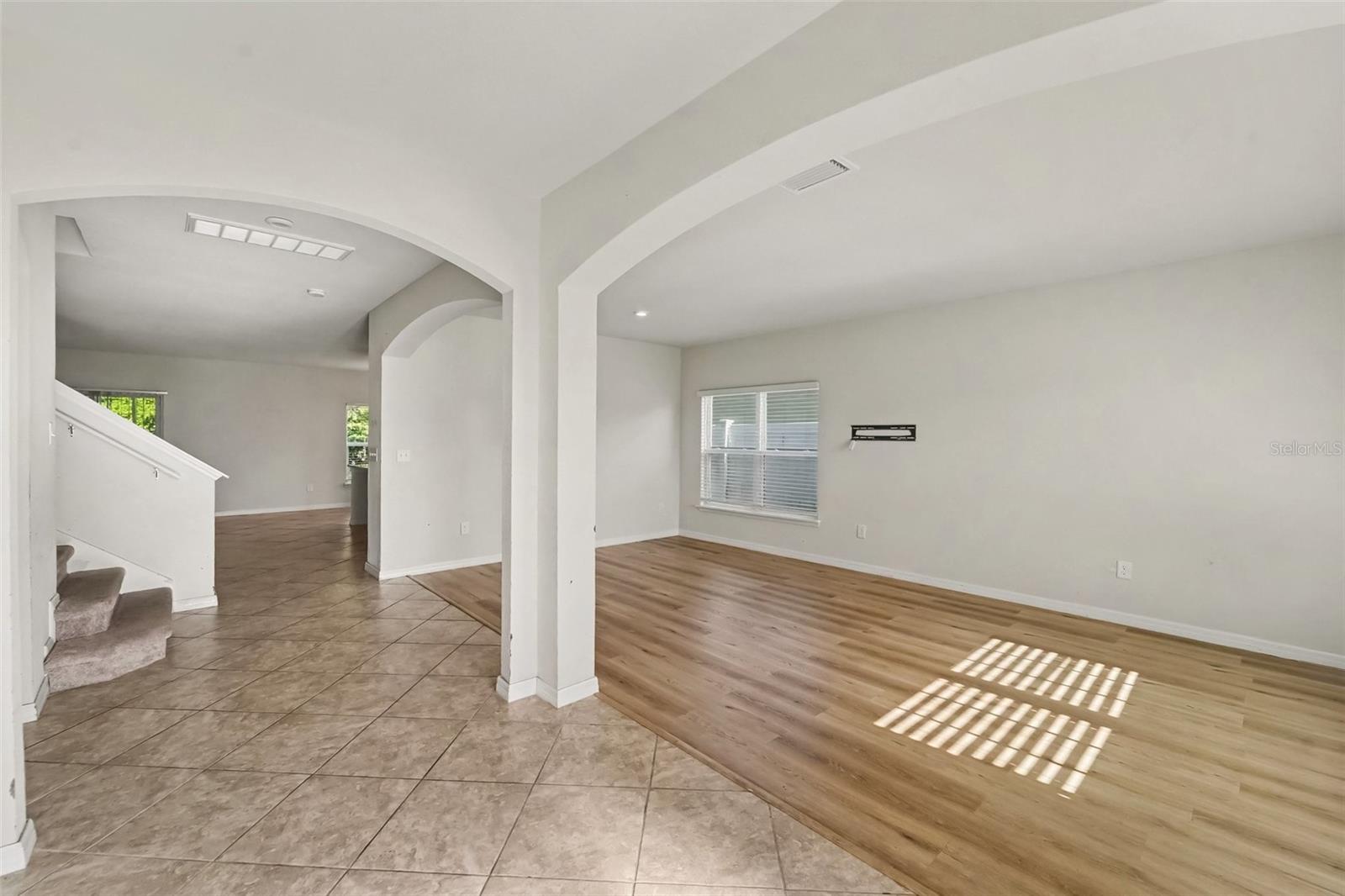 2121 Branding Iron Ct, Trinity, FL 34655 photo