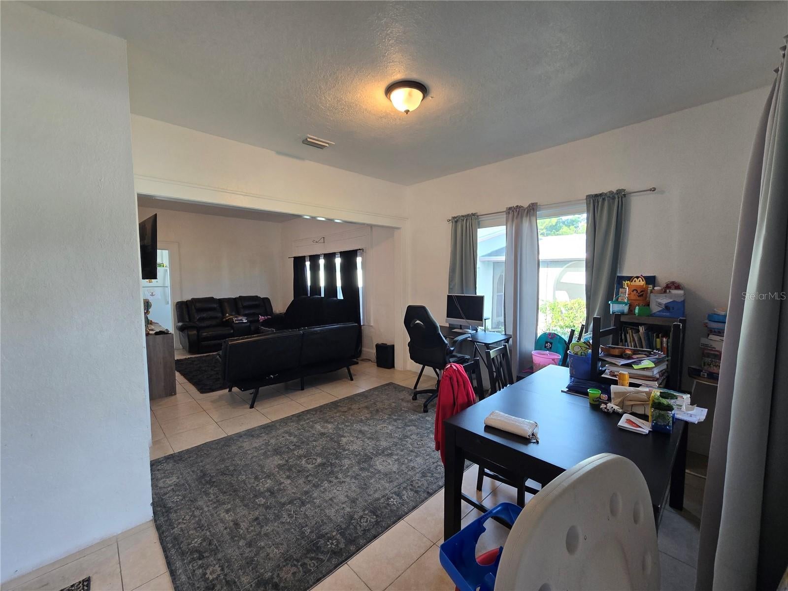 4502 9 Ave, Saint Petersburg, FL 33711 photo