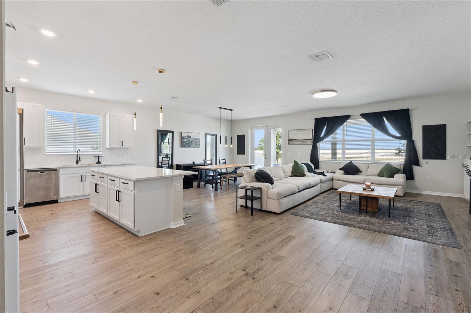 2429 Begonia St, Mascotte, FL 34753 photo