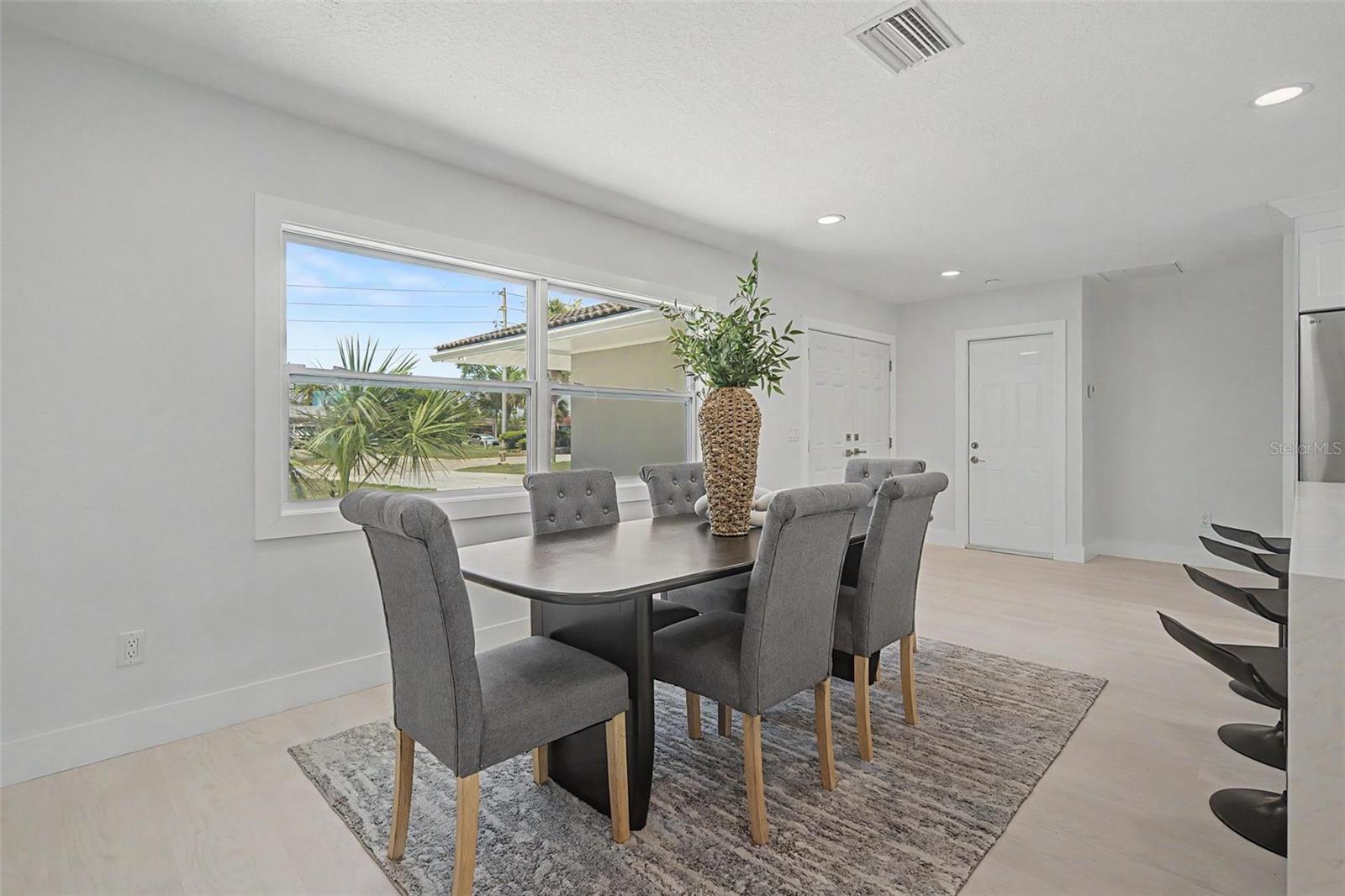 3340 Floramar Terrace, New Port Richey, FL 34652 photo