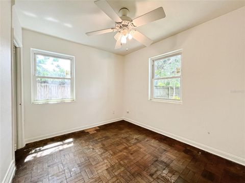 Single Family Residence in GAINESVILLE FL 431 NW 28TH AVENUE 13.jpg