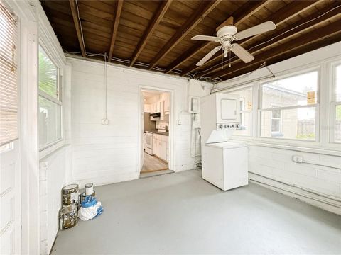 Single Family Residence in GAINESVILLE FL 431 NW 28TH AVENUE 17.jpg
