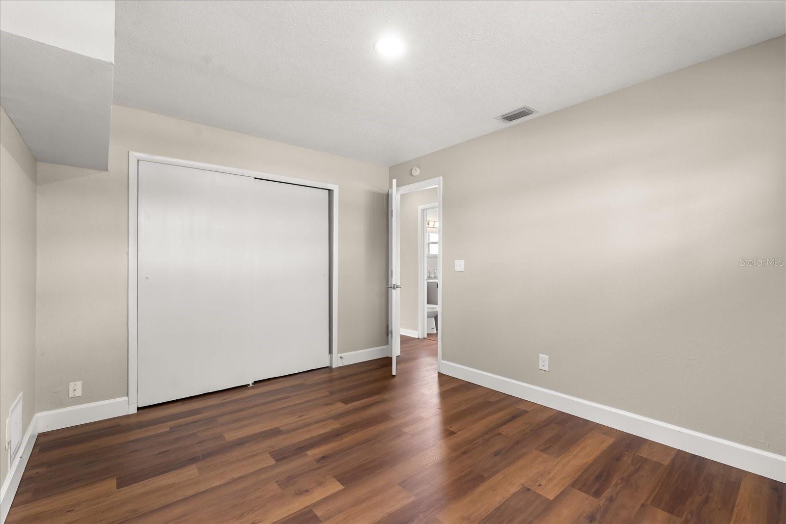 Single Family Residence in CLERMONT FL 540 E HIGHLAND AVENUE 16.jpg