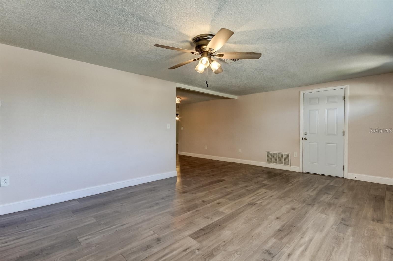 7144 Fairfax Dr, Port Richey, FL 34668 photo