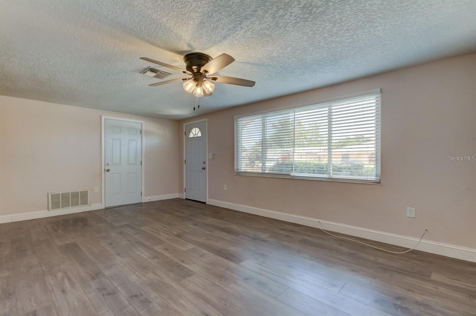 7144 Fairfax Dr, Port Richey, FL 34668 photo
