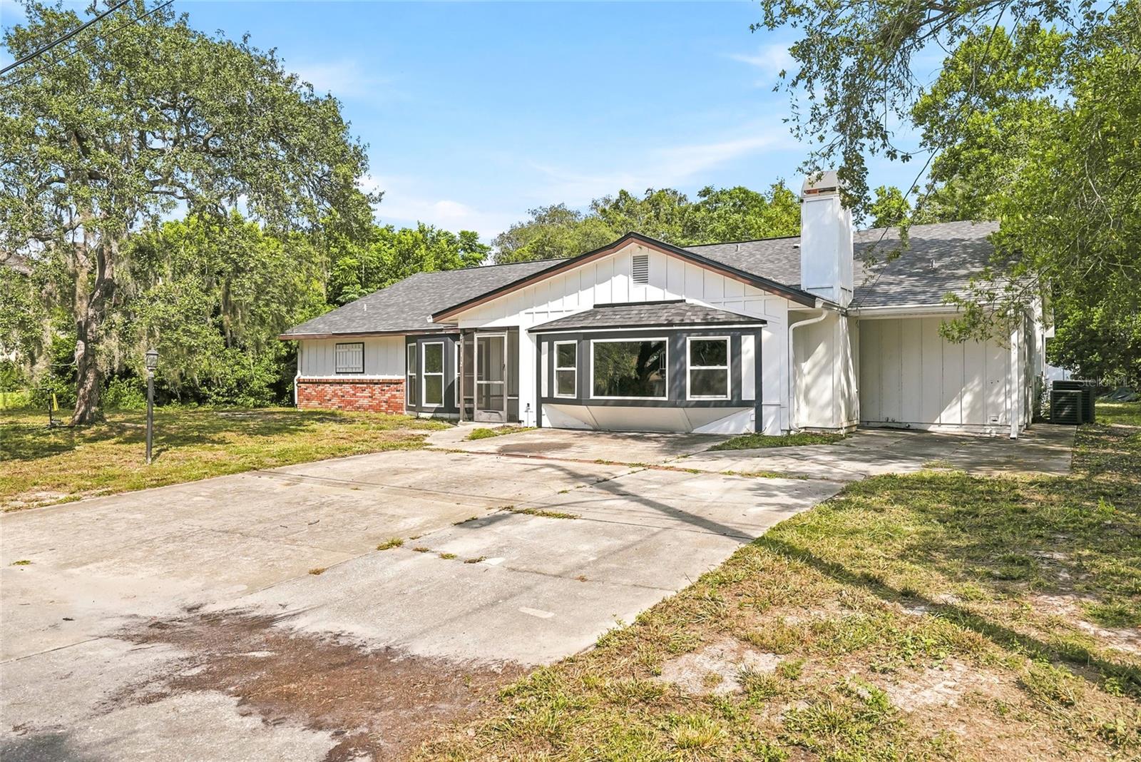 2112 Meadow Lark Rd, Spring Hill, FL 34608 photo