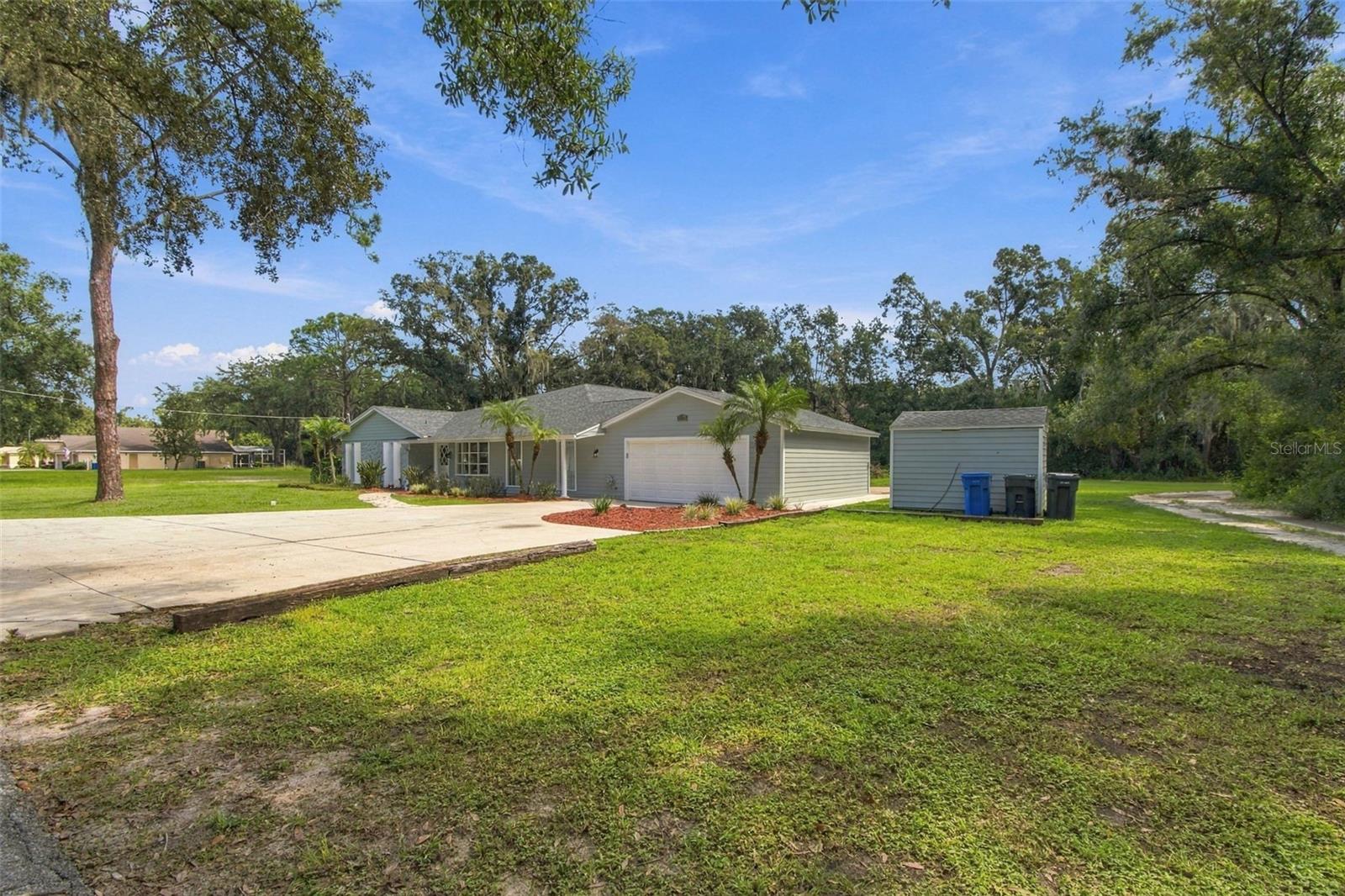 19531 Deer Lake Rd, Lutz, FL 33548 photo