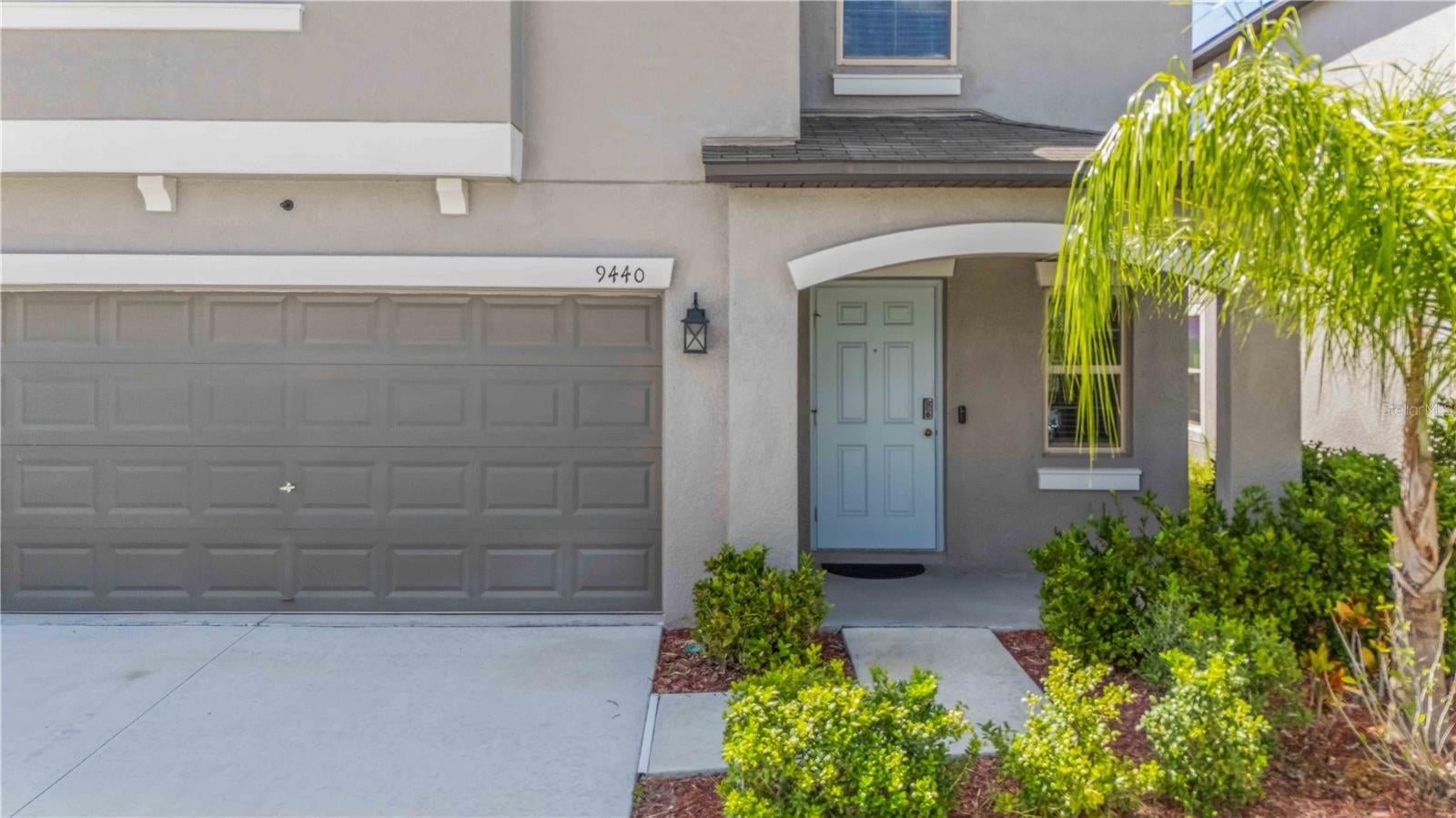 9440 Lemon Drop Loop, Sun City Center, FL 33573 photo