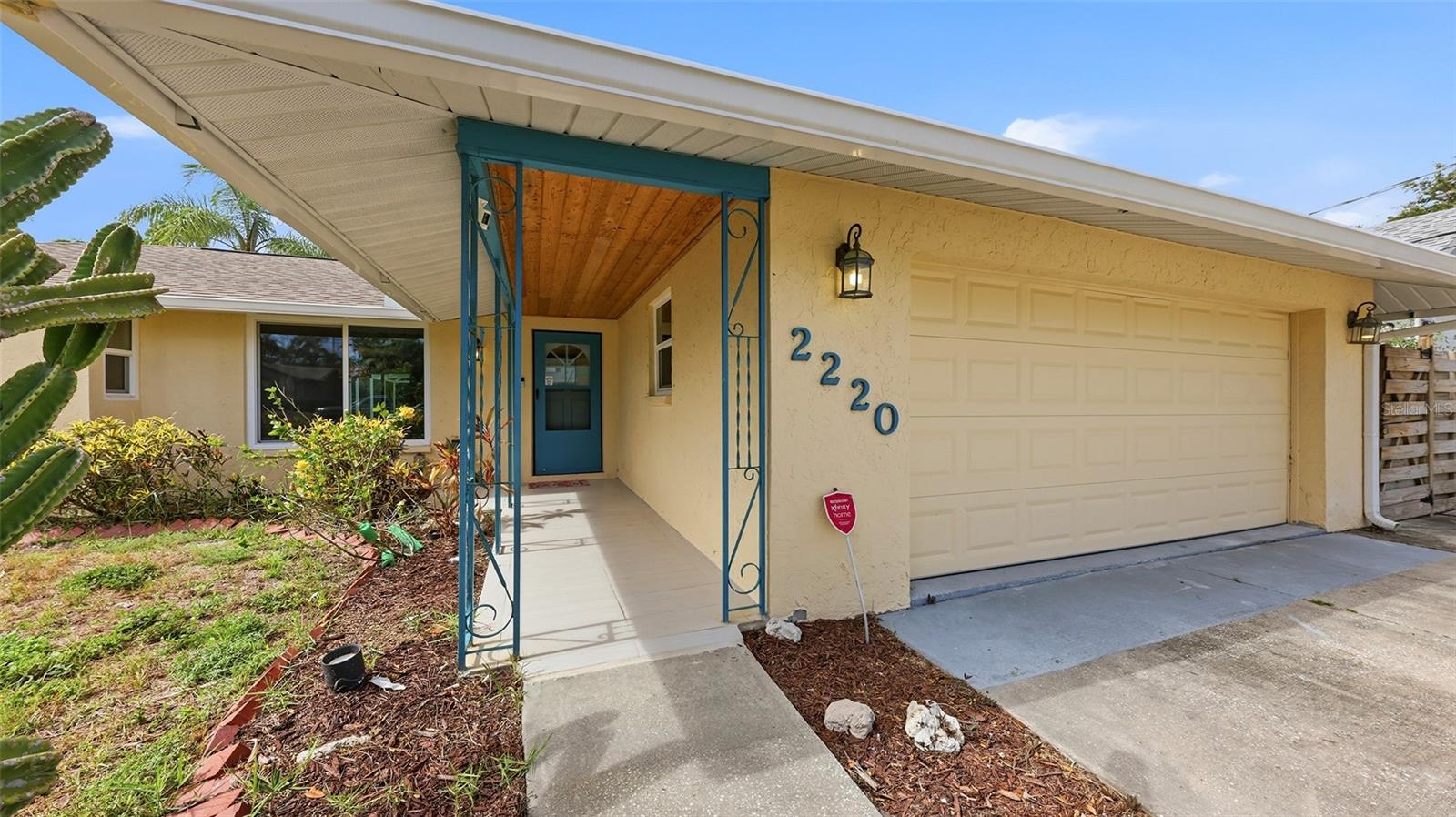 2220 Doud St, Sarasota, FL 34231 photo