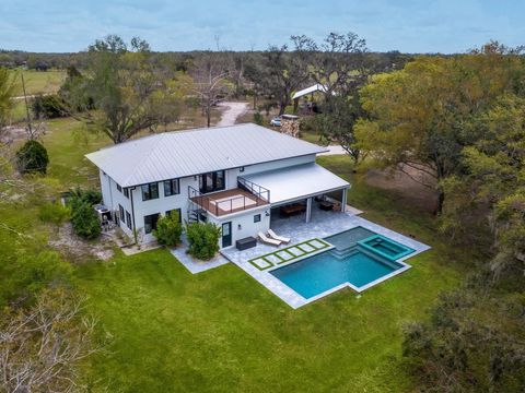 Single Family Residence in SARASOTA FL 15101 RAWLS ROAD.jpg