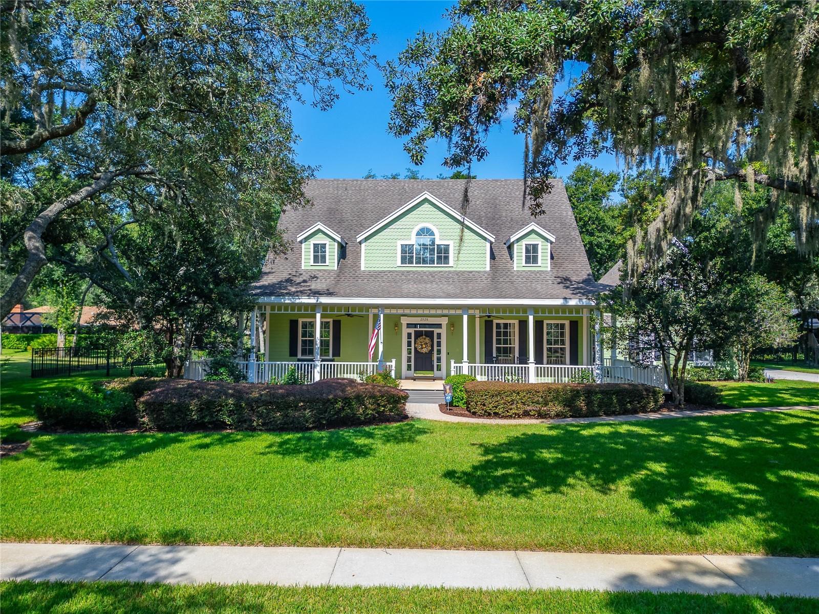 2928 Chelsea Woods Dr, Valrico, FL 33596 photo