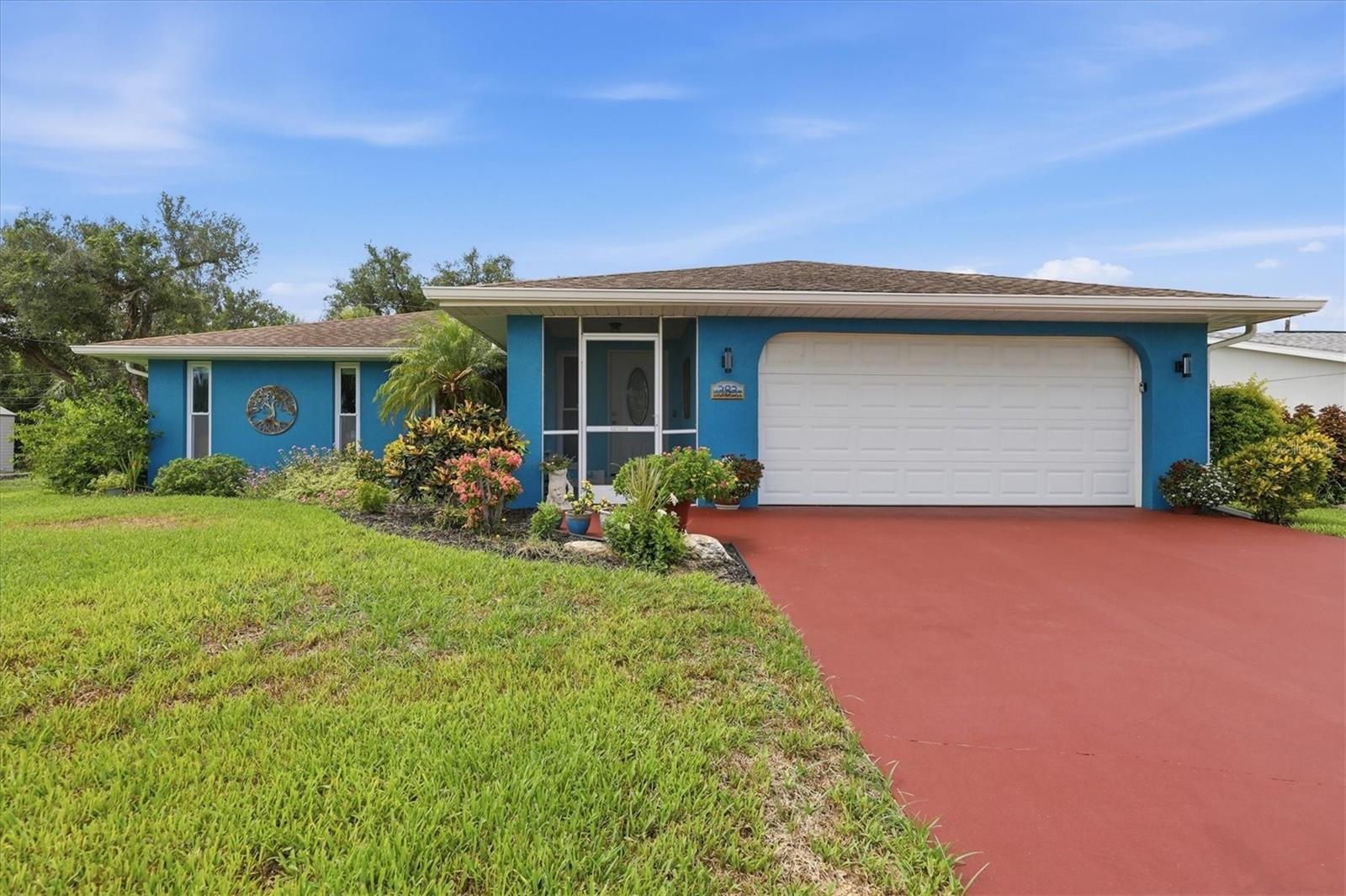 383 E Wentworth Cir, Englewood, FL 34223 photo