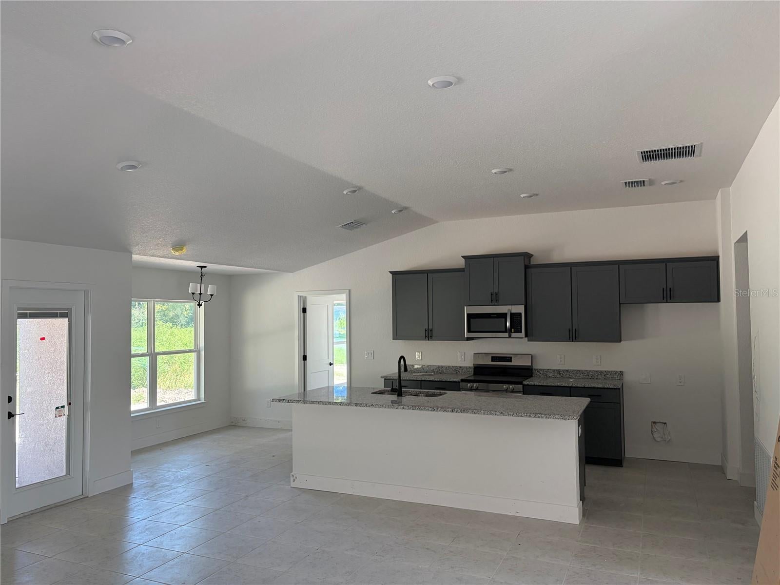 16832 SE 23 Ave, Summerfield, FL 34491 photo