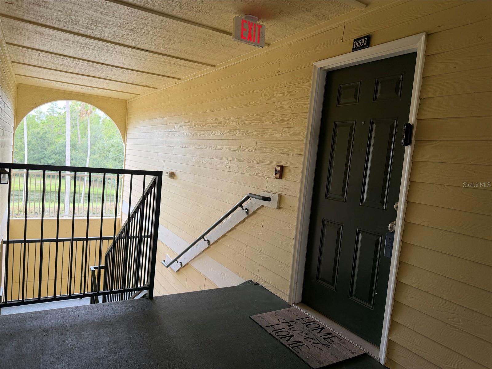 18593 Bridle Club Dr, Tampa, FL 33647 photo
